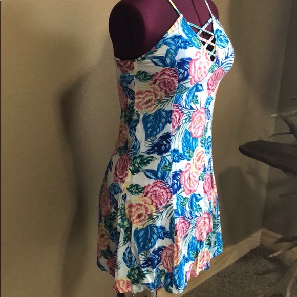 H&M Floral Mini Dress - Picture 5 of 6